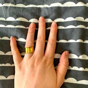 Gold ring